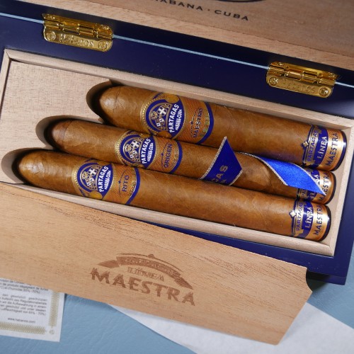 Partagas Linea Maestra Cigar Gift Box - 3 Cigars Partagas Linea Maestra Cigar Gift Box - 3 Cigars